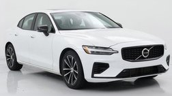 2023 Volvo S60 Recharge T8 Plus Dark Theme