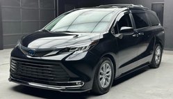 2023 Toyota Sienna XLE