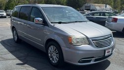 2013 Chrysler Town and Country Touring-L