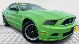 2013 Ford Mustang V6