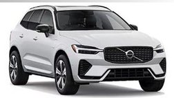 2024 Volvo XC60 Recharge T8 Plus Dark Theme