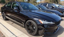 2024 Volvo S60 B5 Plus Black Edition