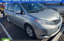 2013 Toyota Sienna LE
