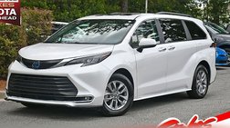 2024 Toyota Sienna XLE