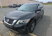 2017 Nissan Pathfinder SL
