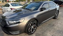 2016 Ford Taurus SHO
