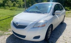 2009 Toyota Yaris Base