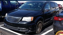 2015 Chrysler Town and Country Touring-L