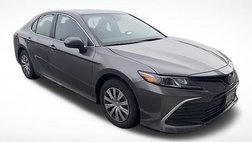 2022 Toyota Camry Hybrid LE