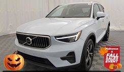 2024 Volvo XC40 Core
