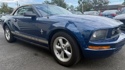 2007 Ford Mustang V6 Deluxe