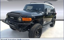 2013 Toyota FJ Cruiser Base