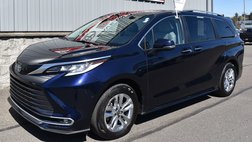 2022 Toyota Sienna Limited 7-Passenger