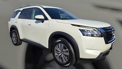 2022 Nissan Pathfinder SL