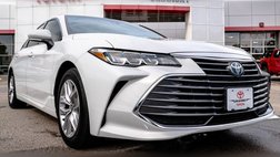 2022 Toyota Avalon Hybrid XLE