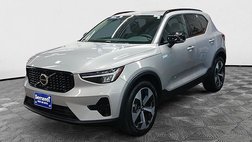 2024 Volvo XC40 XC40 Core, B5 AWD Gas (mild hybrid), Gasoline, Dark