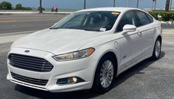 2014 Ford Fusion Energi SE