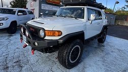 2014 Toyota FJ Cruiser Base