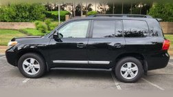 2013 Toyota Land Cruiser Base