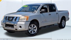 2013 Nissan Titan SV