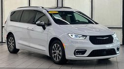 2025 Chrysler Pacifica Hybrid Pinnacle