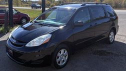 2010 Toyota Sienna CE FWD 7 Passenger