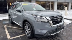 2022 Nissan Pathfinder Platinum