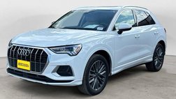 2022 Audi Q3 quattro Premium Plus 40 TFSI