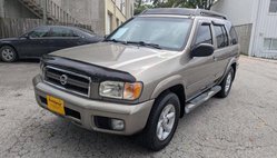 2003 Nissan Pathfinder SE