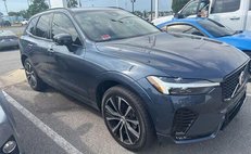 2024 Volvo XC60 B5 Plus Dark Theme
