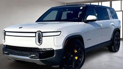 2024 Rivian R1S Adventure