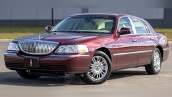 2010 Lincoln Town Car Signature Limited