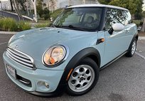 2012 MINI Cooper Hardtop Base