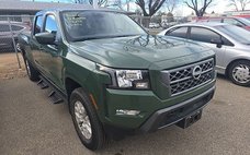 2024 Nissan Frontier SV