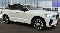 2024 Volvo XC60 B5 Plus Dark Theme