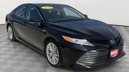 2020 Toyota Camry Hybrid XLE