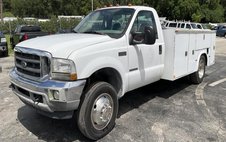 2002 Ford Super Duty F-450 Reg Cab 165