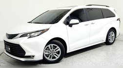 2023 Toyota Sienna XLE