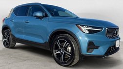 2025 Volvo XC40 B5 Core Bright Theme