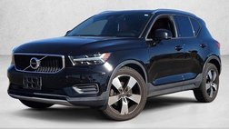 2019 Volvo XC40 T5 Momentum