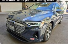 2024 Audi Q8 e-tron quattro Premium Plus