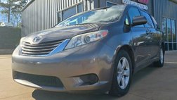 2017 Toyota Sienna LE