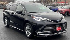 2022 Toyota Sienna Platinum 7-Passenger