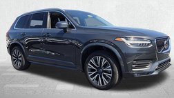 2021 Volvo XC90 T6 Momentum 6-Passenger