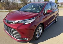 2023 Toyota Sienna Limited 7-Passenger