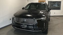 2025 Volvo XC90 B5 Plus Bright Theme 7P