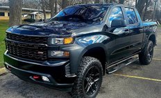 2022 Chevrolet Silverado 1500 Limited Custom Trail Boss