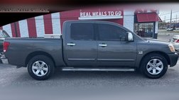 2004 Nissan Titan LE