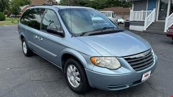 2005 Chrysler Town and Country Touring