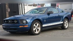 2008 Ford Mustang 2dr Cpe Deluxe